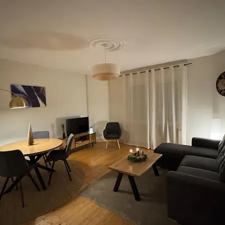 77m2 2 Parking Prive Wifi Pro Apartmán