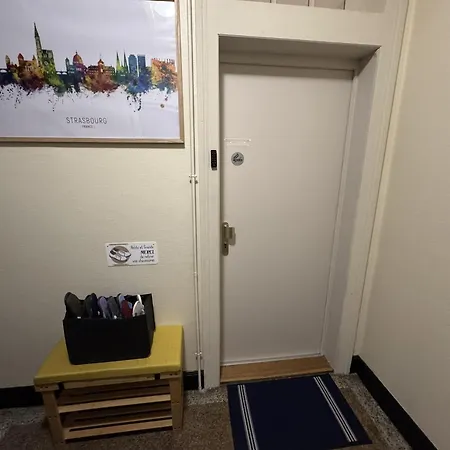 Avec Bureau Et Parking Privé Appartement